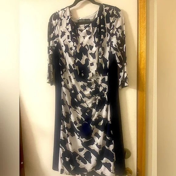 Ralph Lauren Navy & Cream (Size 16) Bateau Sheath Patterned Ruched Office Dress - Picture 8 of 16